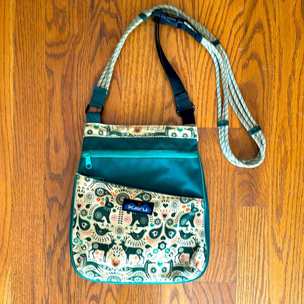 Kavu Crossbody/Shoulder bag- woodland print